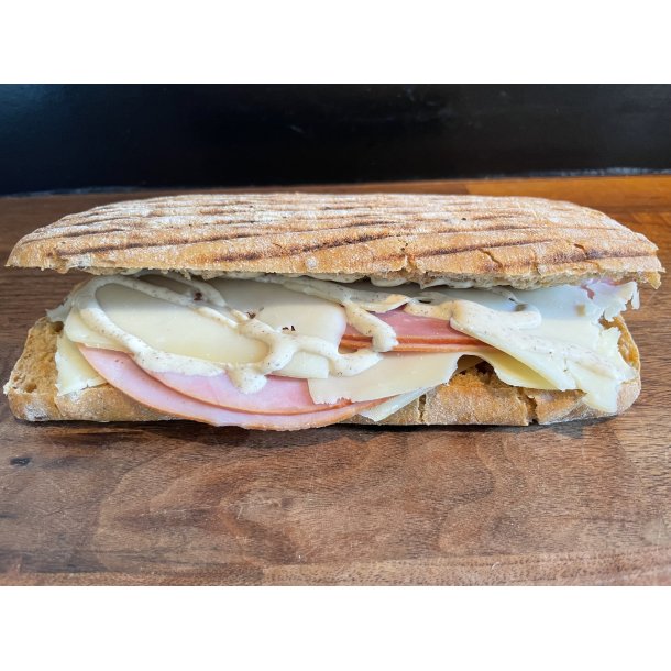 Panini - skinke &amp; ost