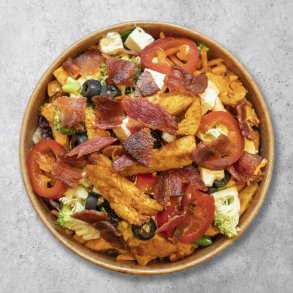 Spicy kylling & bacon salat